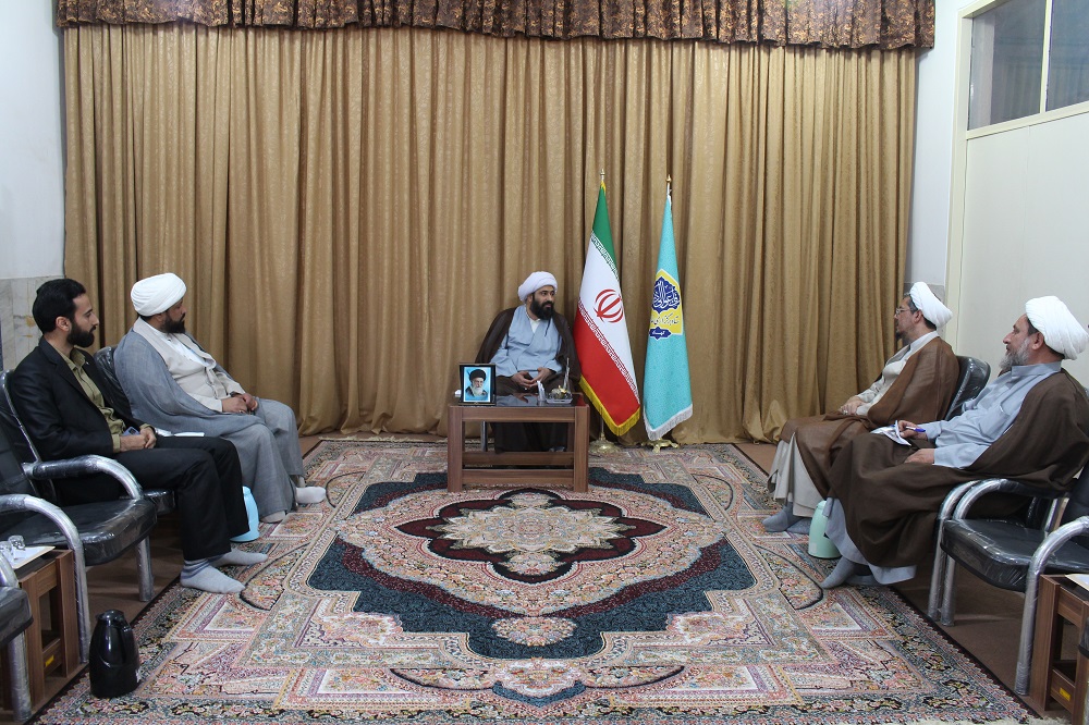 دیدار مدیر ستاد اقامه نماز قم با امام جمعه شهرستان کهک