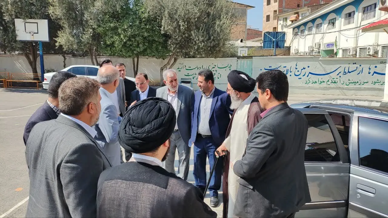 زنگ نماز در دبیرستان شاهد گرگان