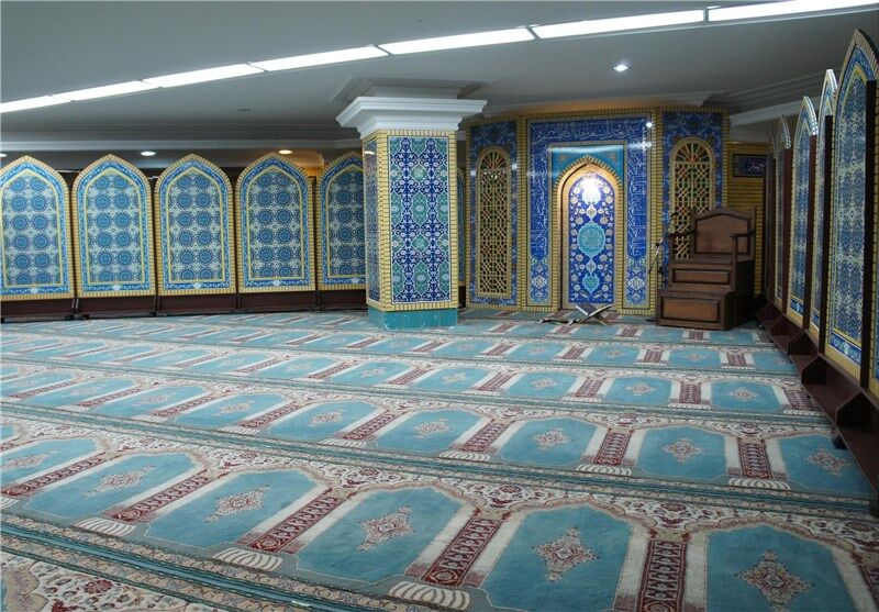 مفروش کردن نمازخانههای مدارس لرستان