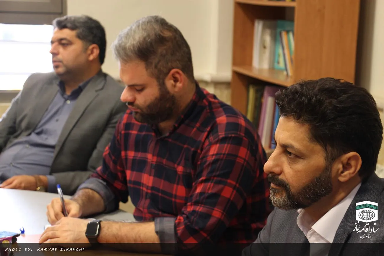 جلسه با معاون پرورشی و کارشناس قرآن ،عترت و نماز آموزش و پرورش