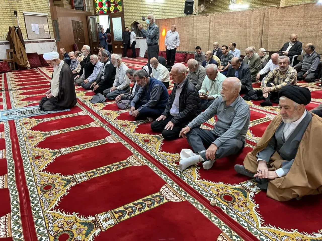 کاروان نماز در مسجد ولایت برگزار شد