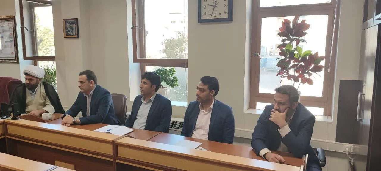 شورای اقامه نماز سرپرستی بانک سپه استان لرستان