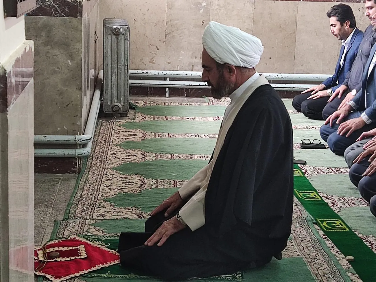 سهشنبههای نمازی در مدرسه شهید شیرخانی شهر ایلام