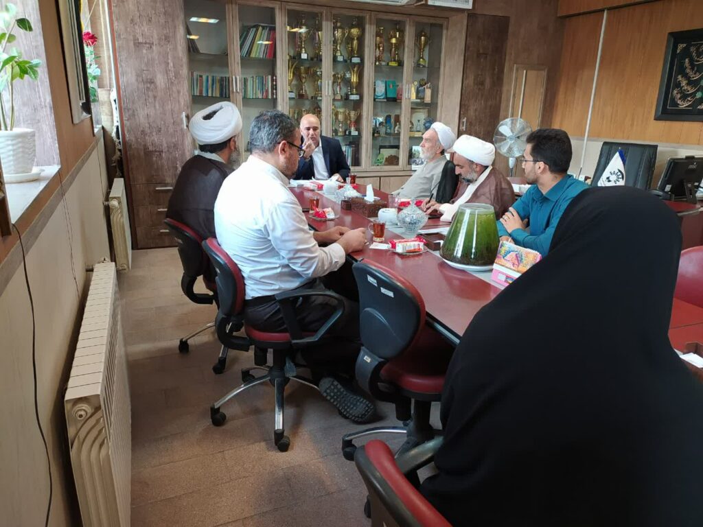 جلسه مشترکی فی مابین مدیر ستاد اقامه نماز و ریاست مدارس استثنایی آموزش و پرورش استان تشکیل شد