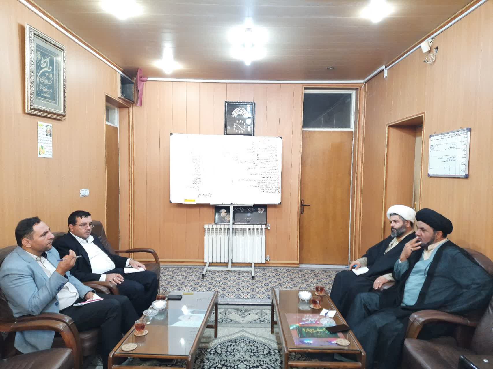 جلسه برنامه ریزی کنترل آسیب های اجتماعی