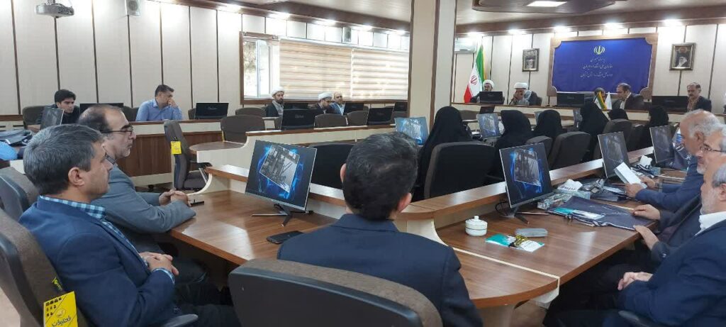 همایش تبیین شرایط محیطی استانداردسازی نمازخانه‌های مراکز اداری و تجاری در زنجان برگزار شد.