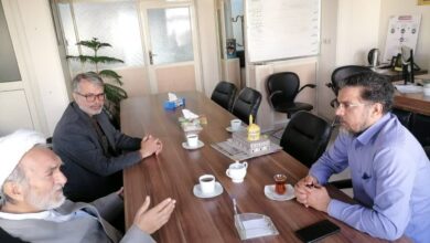 با هدف پیگیری دستورالعمل های ابلاغی با مدیرکل امور فرهنگی استانداری و معاون پرورشی آموزش و پرورش جلسه برگزار گردید