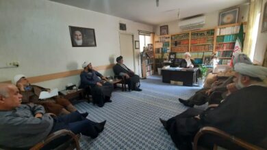 اعضای شورای برنامه ریزی منطقه سه ستاد اقامه نماز با نماینده ولی فقیه استان یزد دیدار کردند