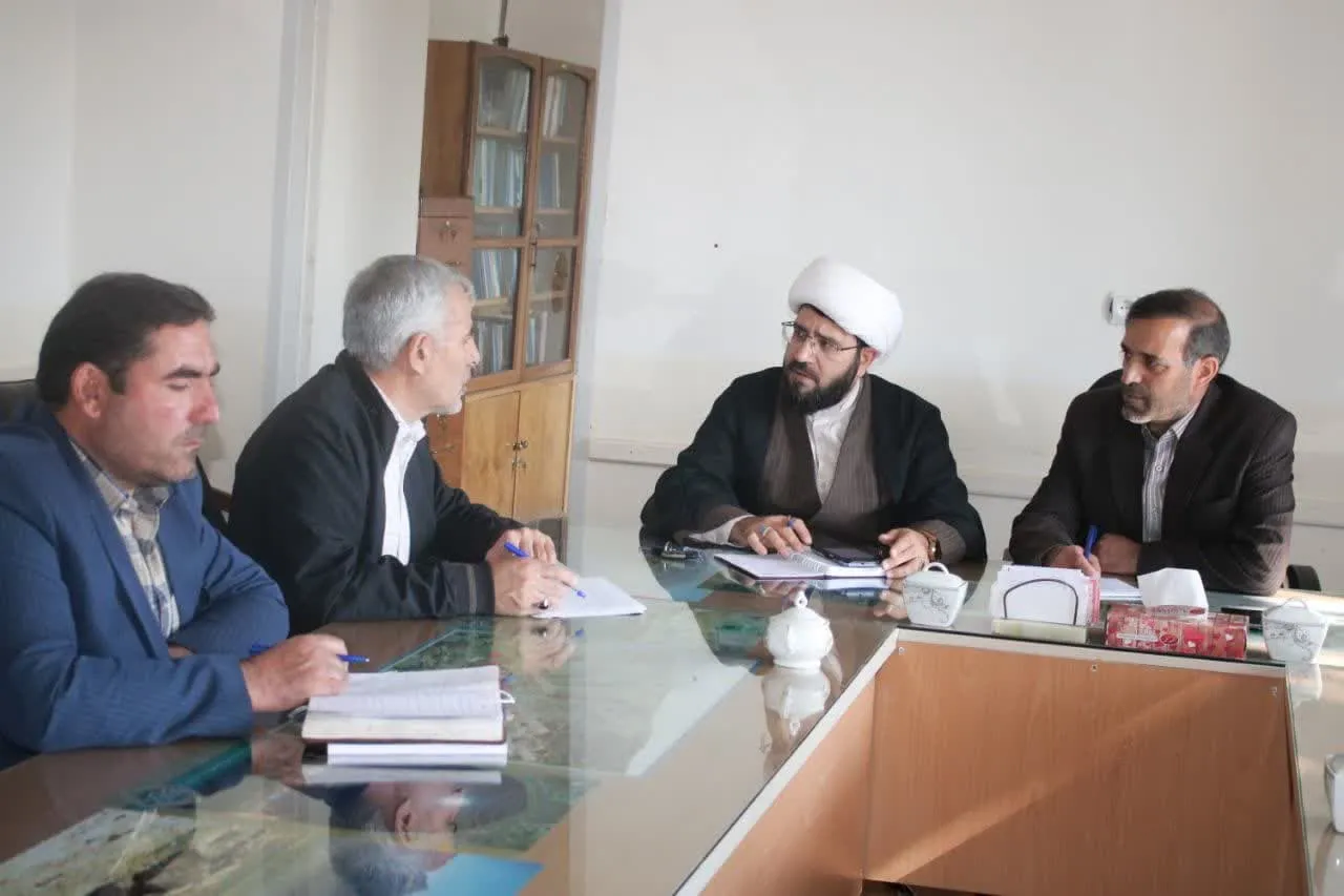 تعامل ستاد و آموزش و پرورش شهرستان فریدن اصفهان