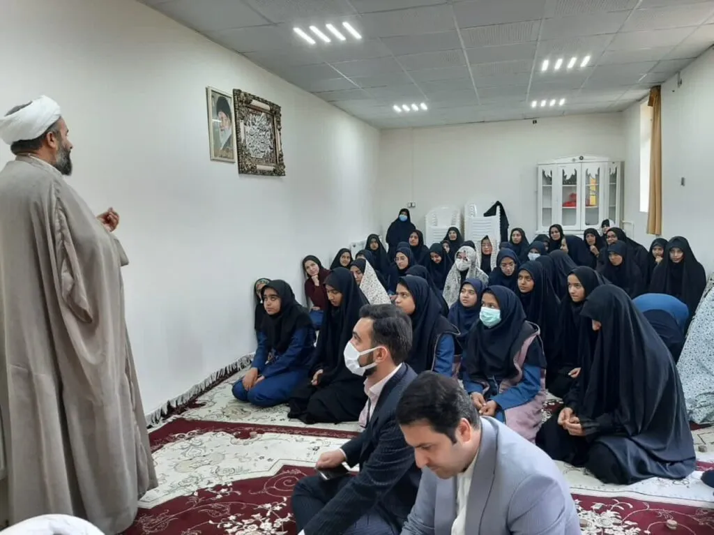 چهارمین جلسه ی هیئت اندیشه ورز نماز مدارس غیردولتی برگزار شد