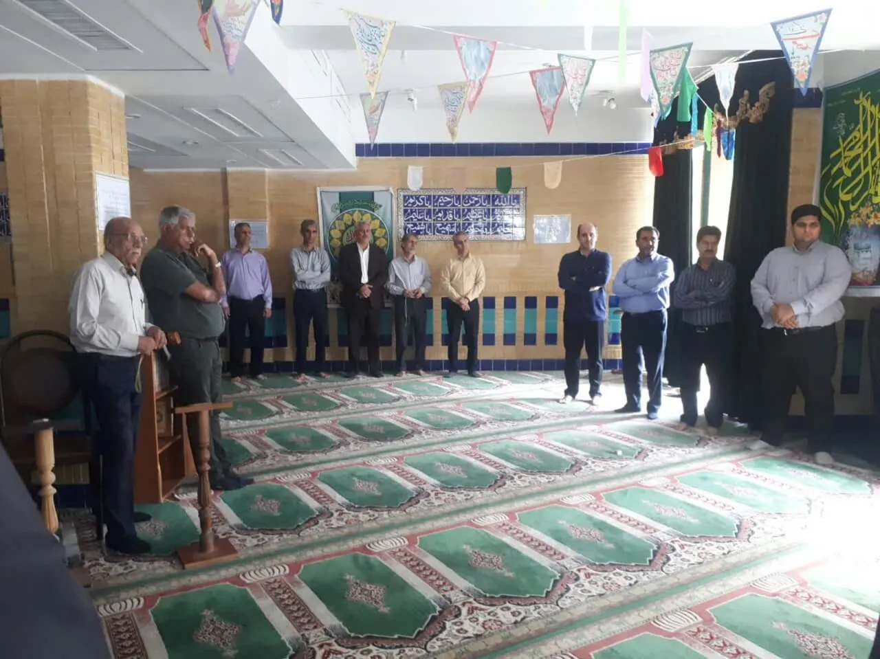 جلسه شورای اقامه نماز اداره کل منابع طبیعی فارس