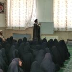 حضور در مدرسه دخترانه مصلحی کاشان