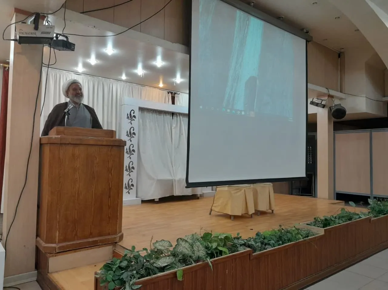 نشست نمازی فارغ التحصیلان فلاورجان اصفهان