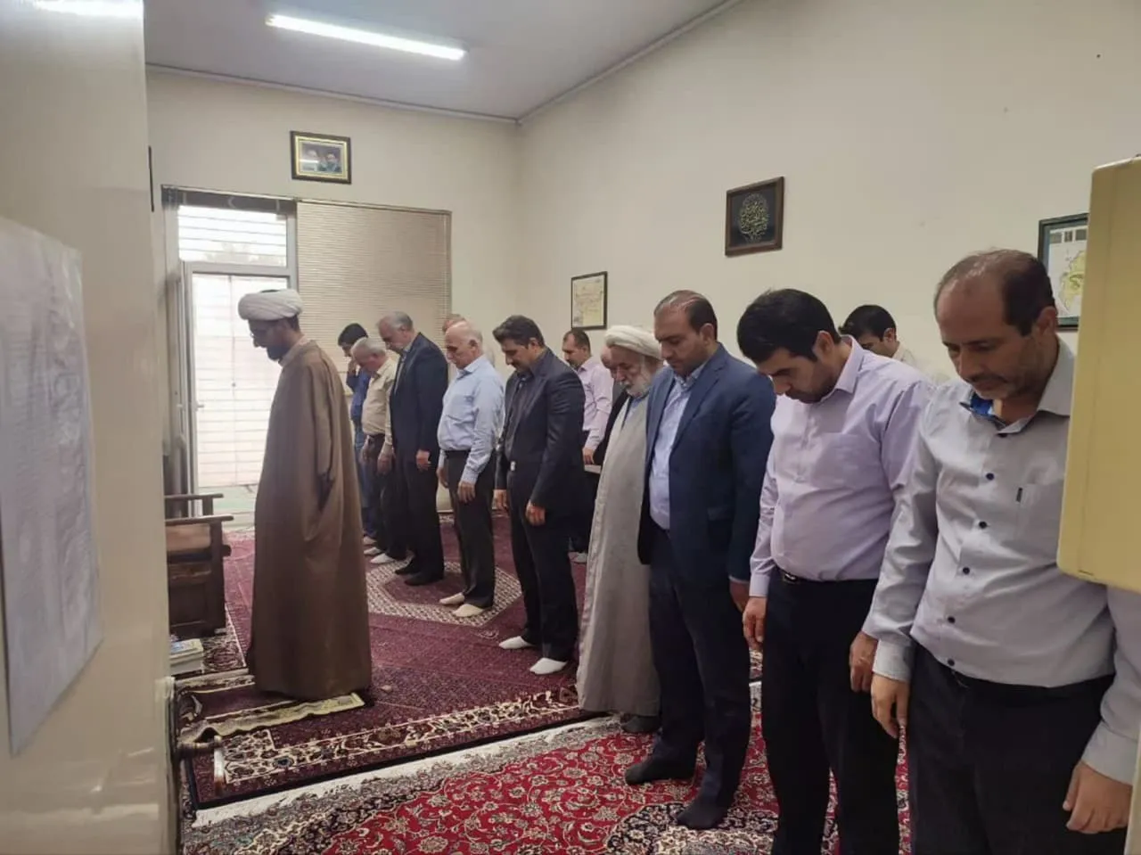 جلسه شورای اقامه نمازمدیریت ارتباطات زیرساخت استان کرمانشاه برگزار شد