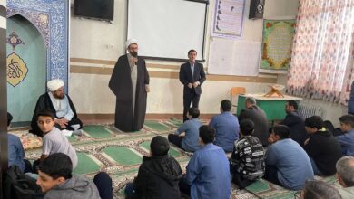 نماز استوار ترين عامل براي پيوست نسل هاست