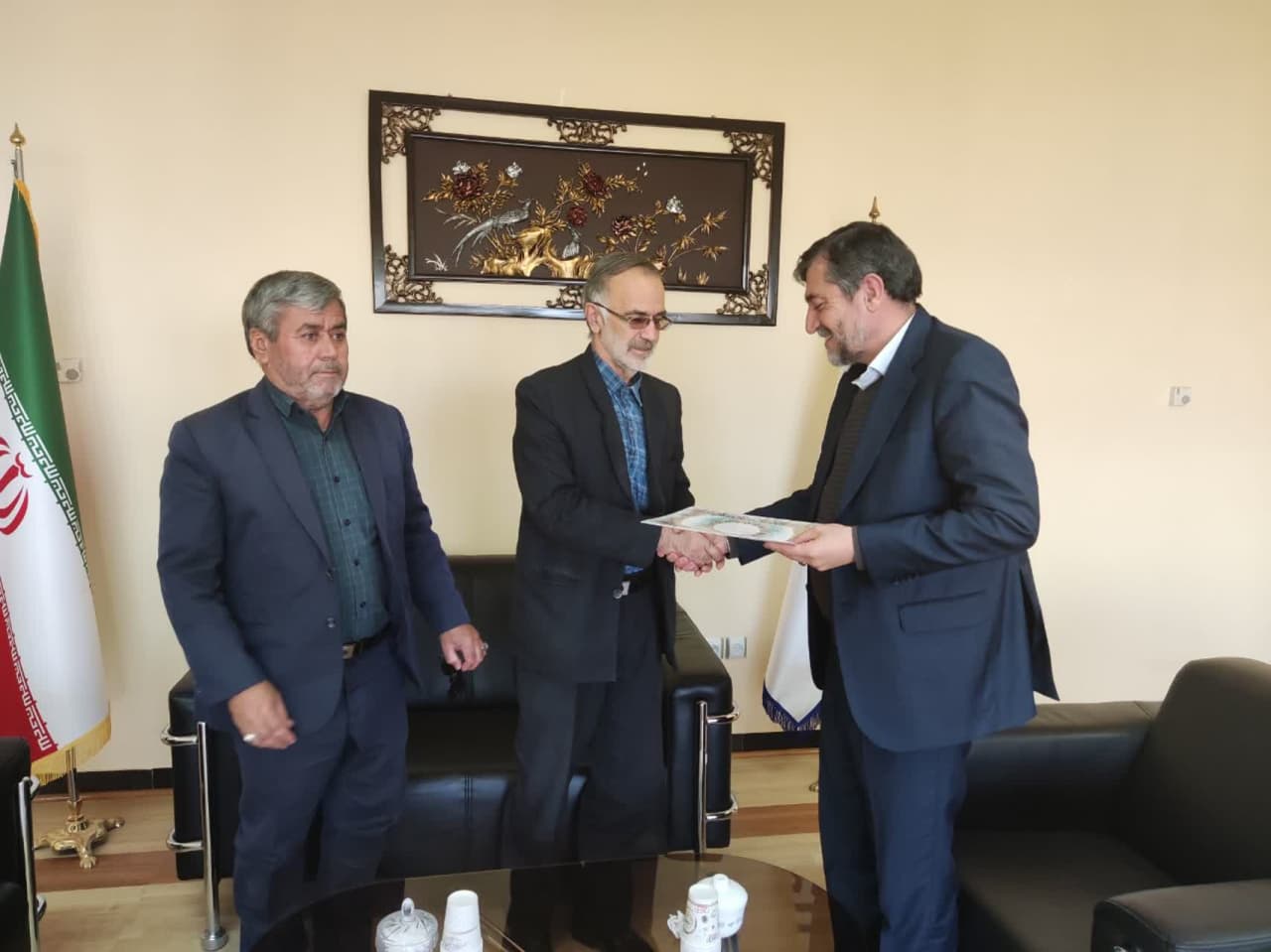 مدیر ستاد اقامه نماز استان با رئیس دانشگاه ایلام دیدار کرد