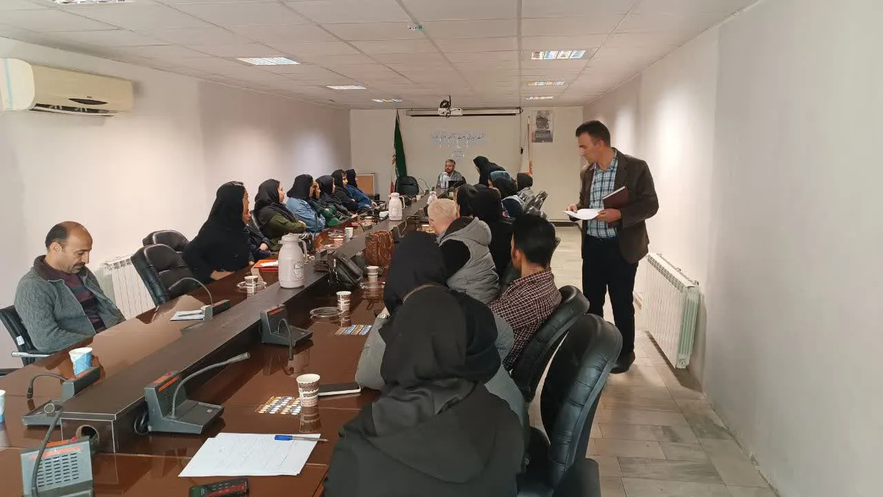 دوره آموزشی معارف و شیوه های دعوت به نماز در بهزیستی استان کردستان برگزار شد