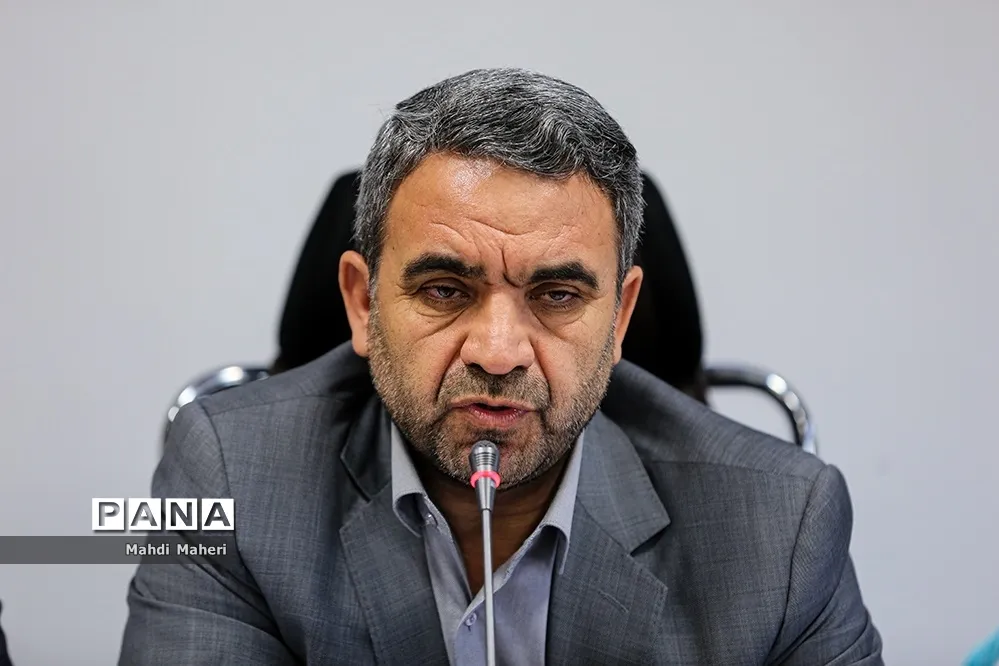 احمد محمودزاده آموزش و پرورش