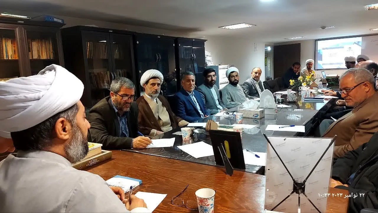 همایش فصلی دبیران نماز شهرستان های آذربایجان شرقی