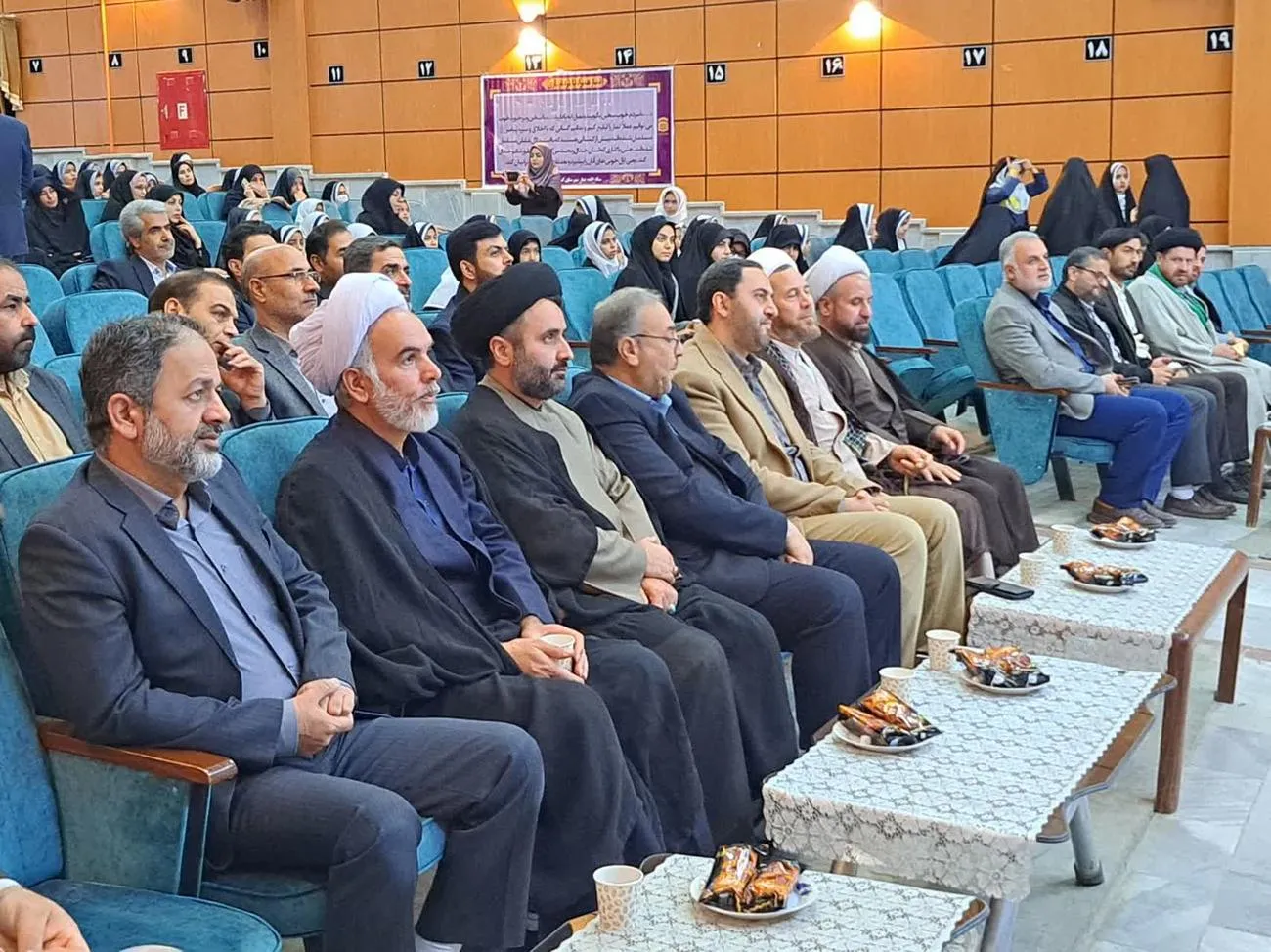 اجلاس شهرستانی نماز در کبودرآهنگ برگزار شد