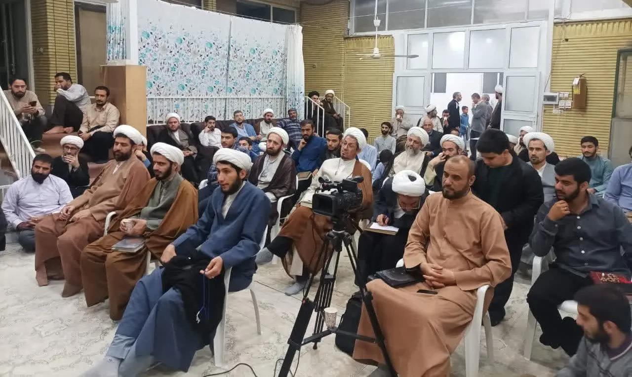 برگزاری درس اخلاق حجت الاسلام والسلمین استاد قرائتی در قم