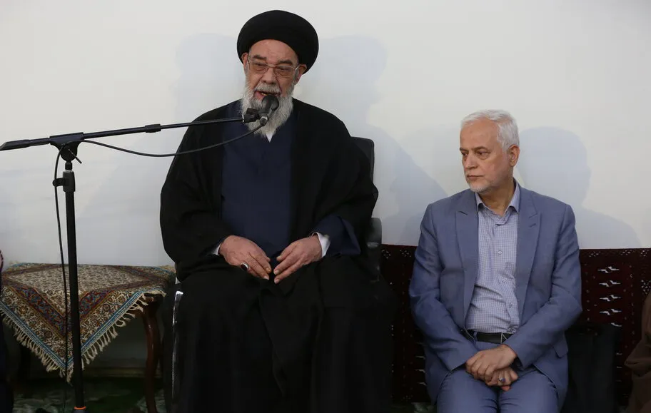 گردهمایی روحانیون شهرداری اصفهان