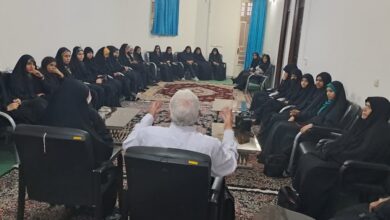 جلسه یاوران نماز دانش آموزان در شهر باغین کرمان