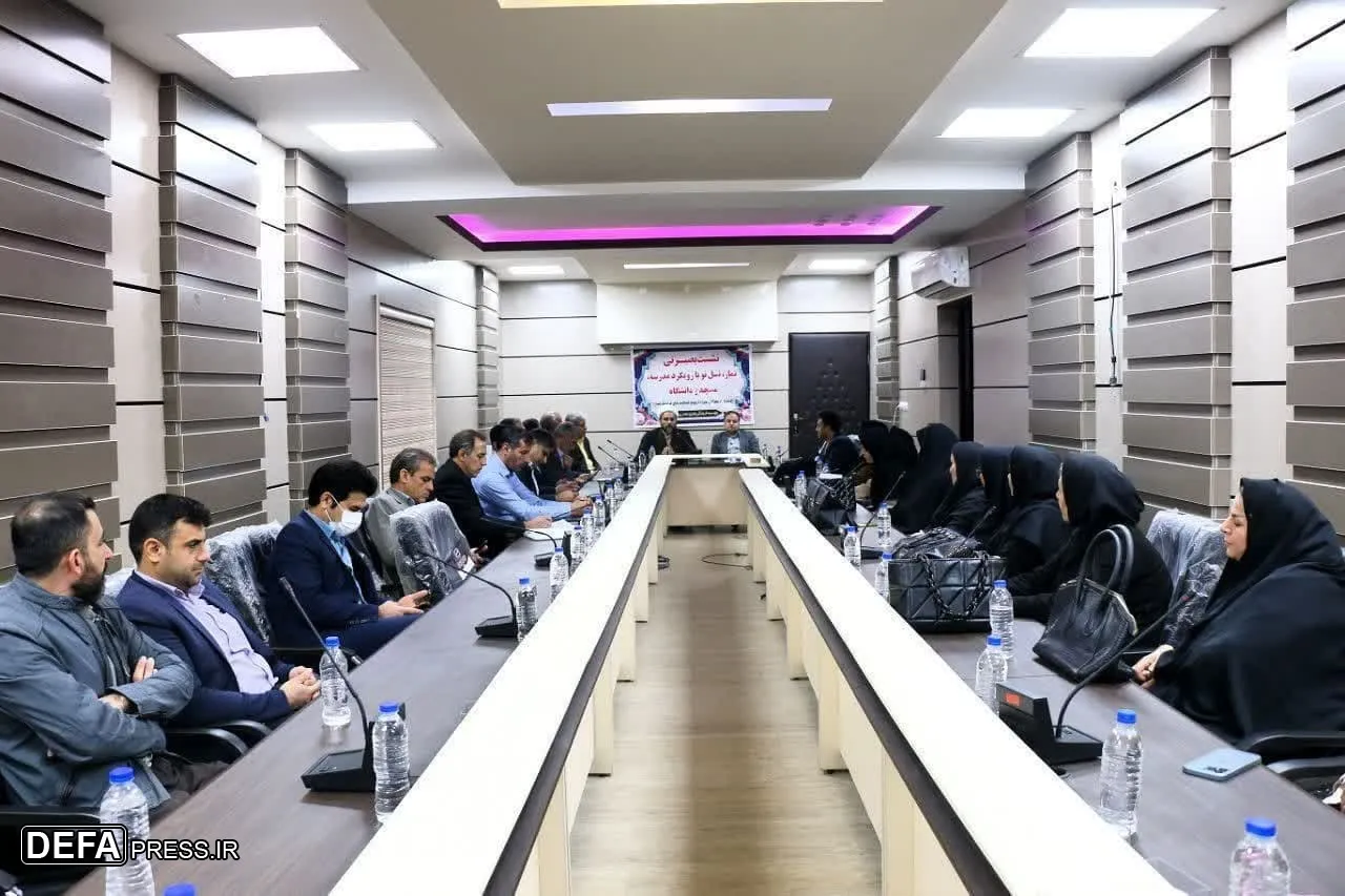 نشست بصیرتی نماز کارکنان فرهنگ و ارشاد اسلامی استان ایلام برگزار شد