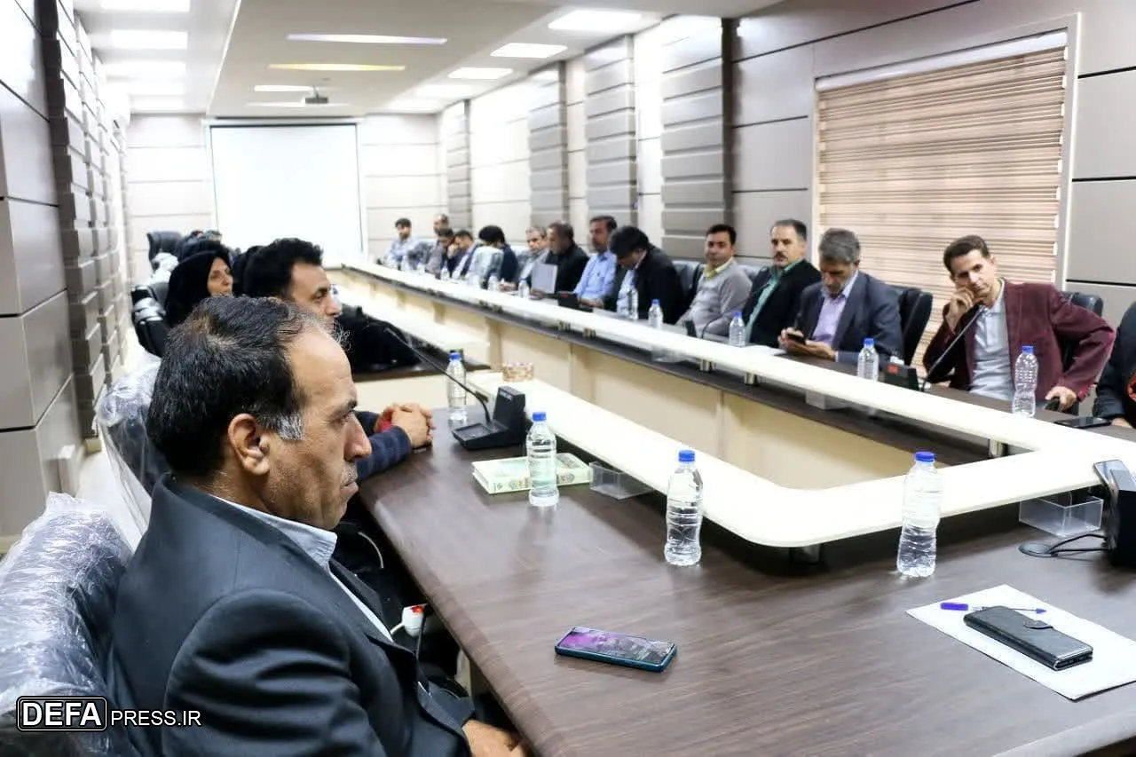 نشست بصیرتی نماز کارکنان فرهنگ و ارشاد اسلامی استان ایلام برگزار شد