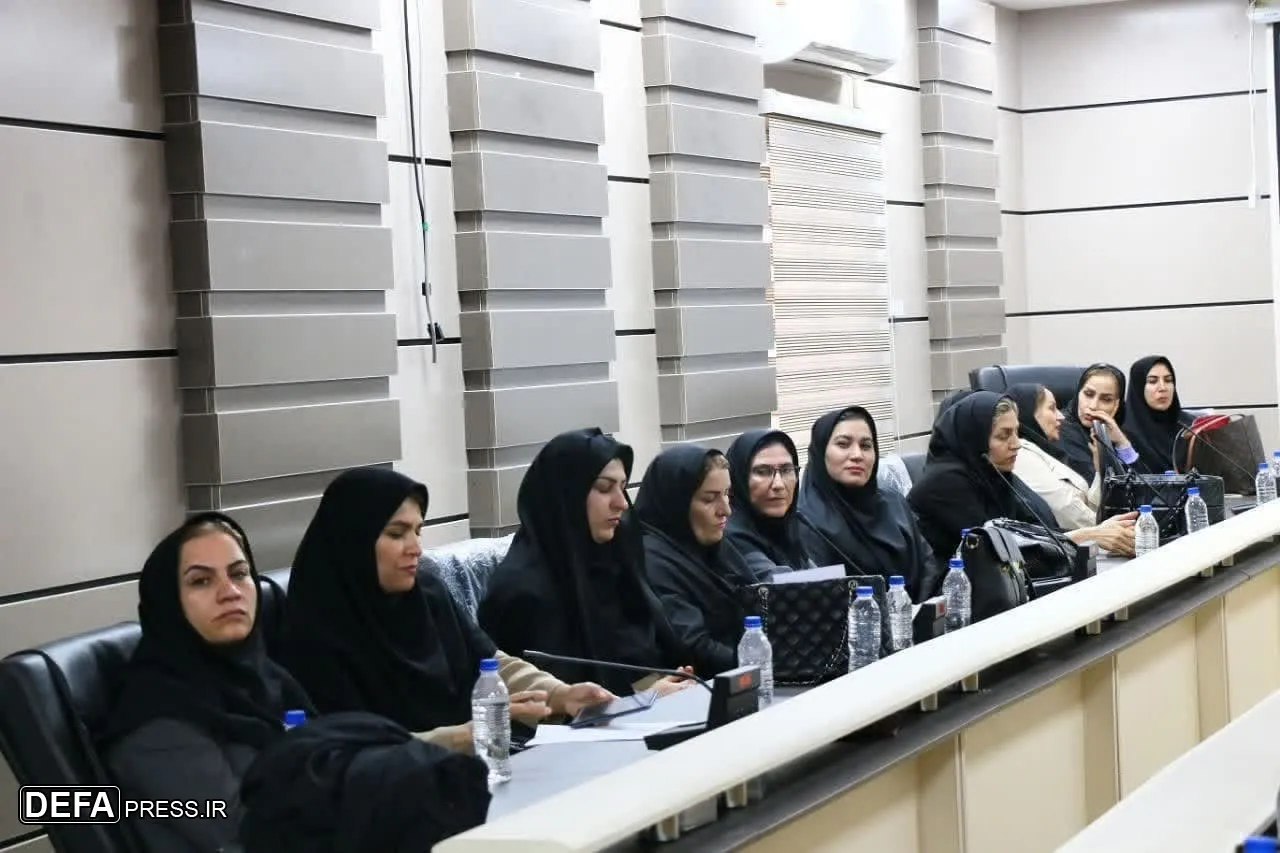 نشست بصیرتی نماز کارکنان فرهنگ و ارشاد اسلامی استان ایلام برگزار شد