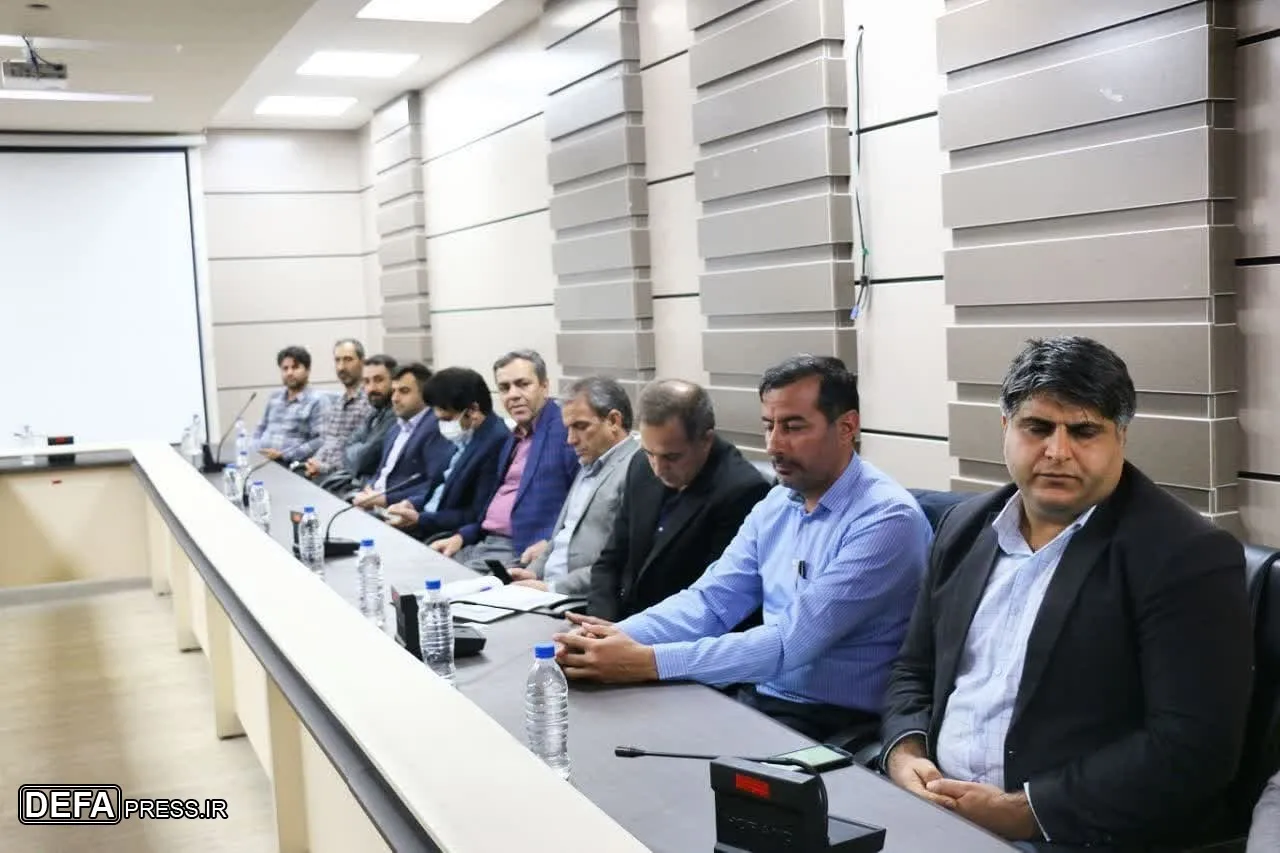 نشست بصیرتی نماز کارکنان فرهنگ و ارشاد اسلامی استان ایلام برگزار شد