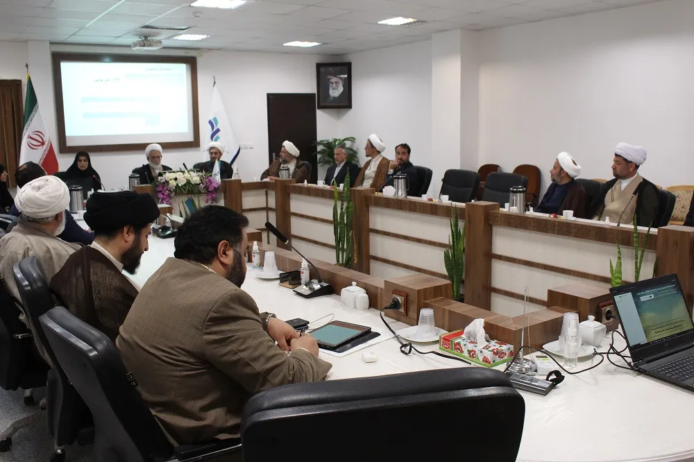 آیین کلنگ زنی مسجد دانشگاه حضرت معصومه(س) قم با حضور رئیس دیوان عالی کشور برگزار شد