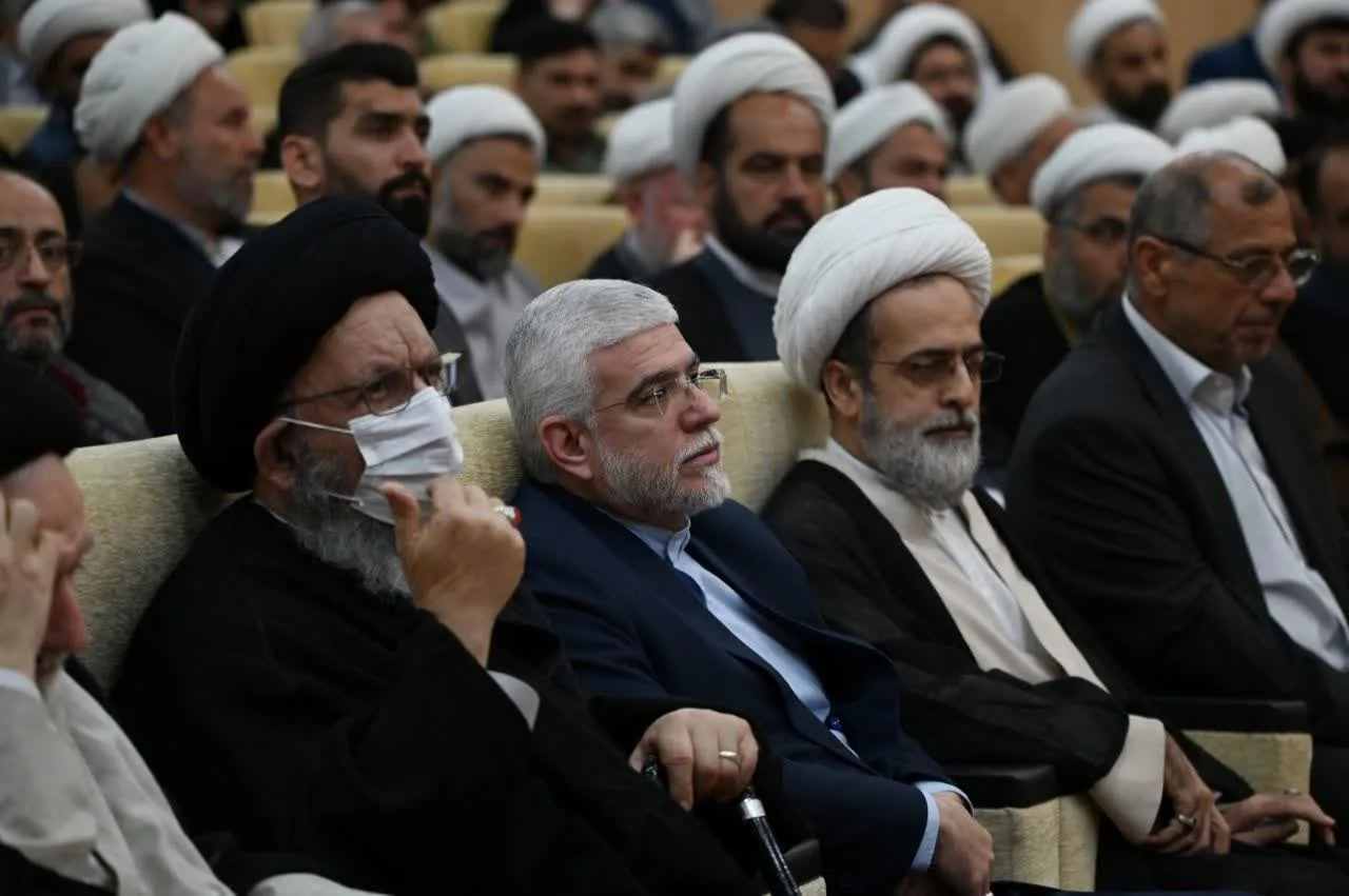 هشتمین اجلاس نماز گلستان