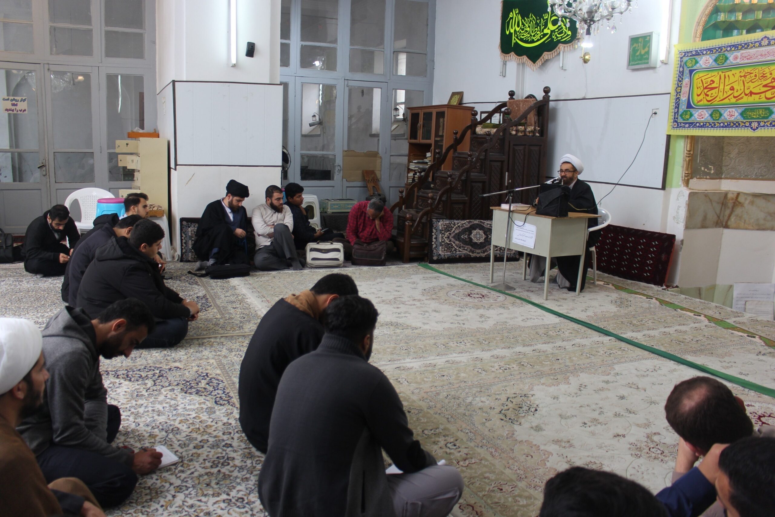 نشست مدیر ستاد اقامه نماز مازندران با طلاب حوزه علمیه مصطفی خان ساری برگزار شد