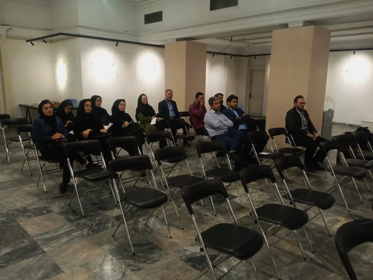 دومین نشست آموزشی معارف نماز ویژه مدیران و کارکنا میراث فرهنگی در موزه رضا عباسی