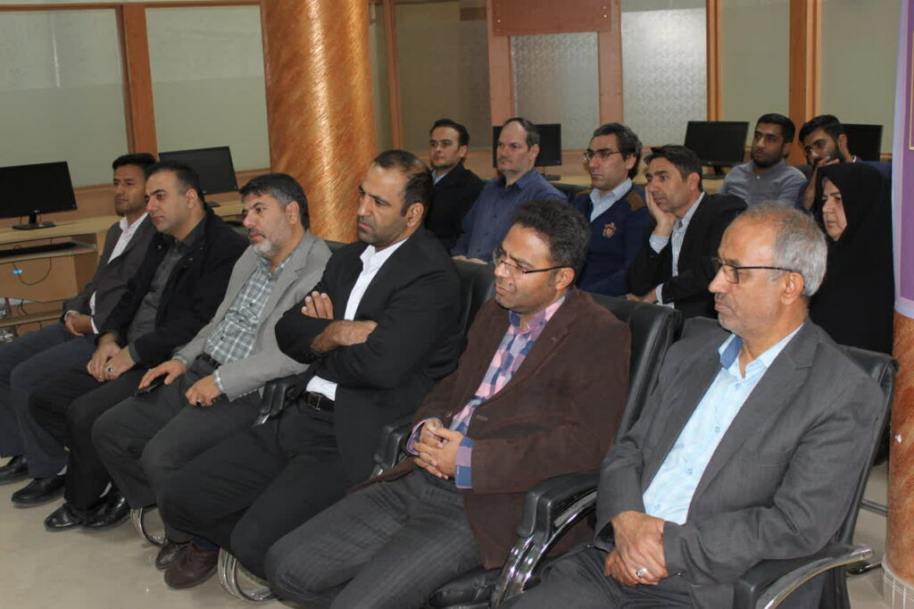 مدیر ستاد اقامه نماز از مرکز اسناد و کتابخانه ملی شرق کشور بازدید کرد