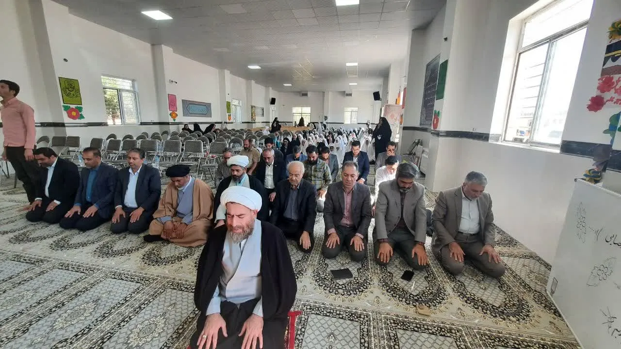 آیین بهره برداری از نمازخانه دبستان دخترانه خواجه رضایی یزد