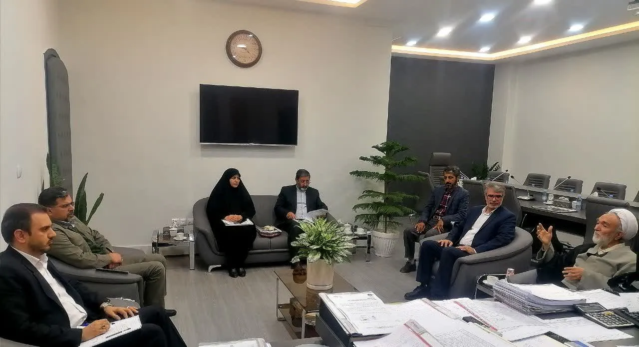 مدیر ستاد اقامه نماز استان با معاونت توسعه مدیریت و منابع استانداری دیدار و گفتگو کرد