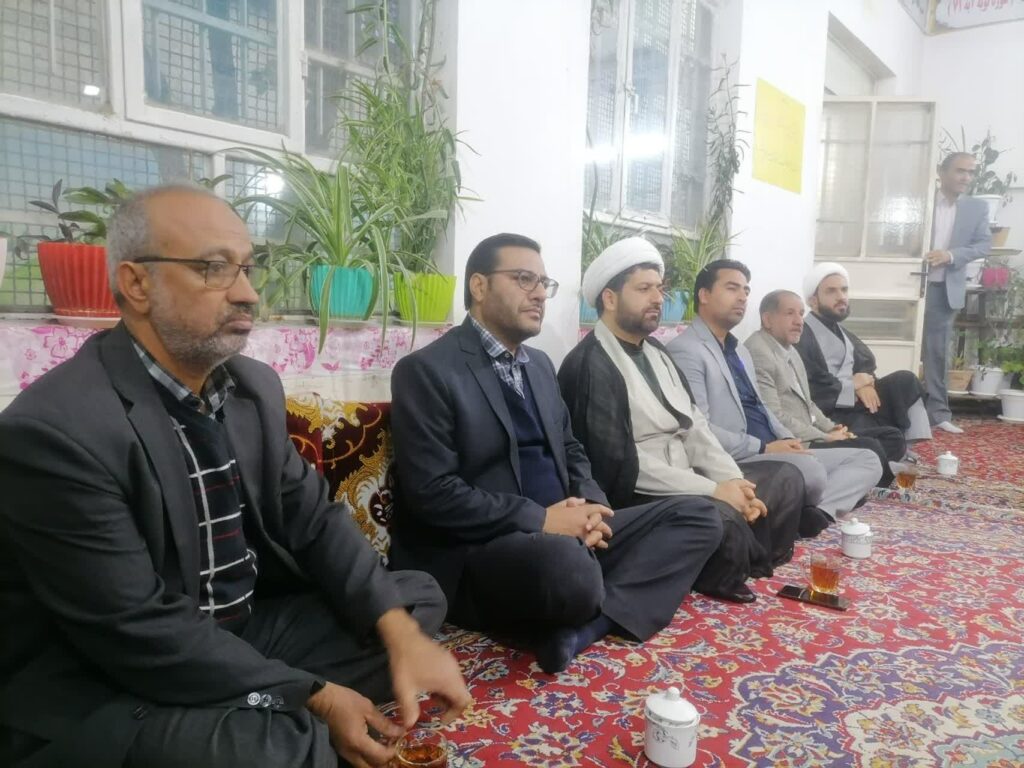 مدیر ستاد اقامه نماز استان در جلسه اخلاق مدیران شهرستان نیشابور شرکت کرد
