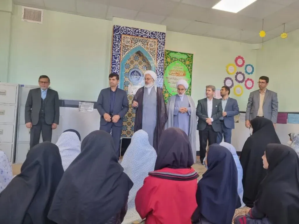 نماز جماعت مدارس خراسان شمالی