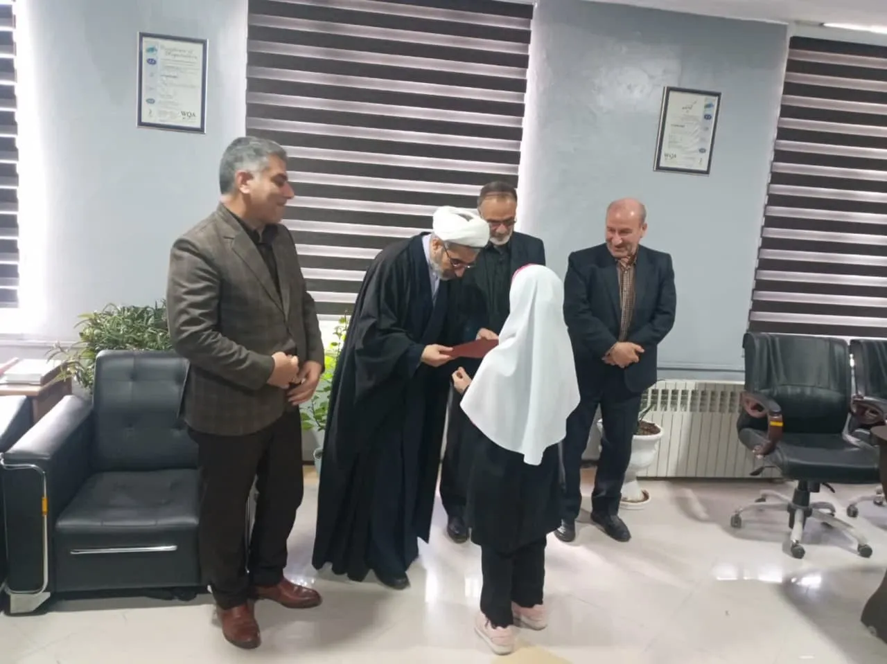مراسم جشن تکلیف فرزندان کارکنان آزمایشگاه فنی مکانیک خاک استان ایلام برگزار شد