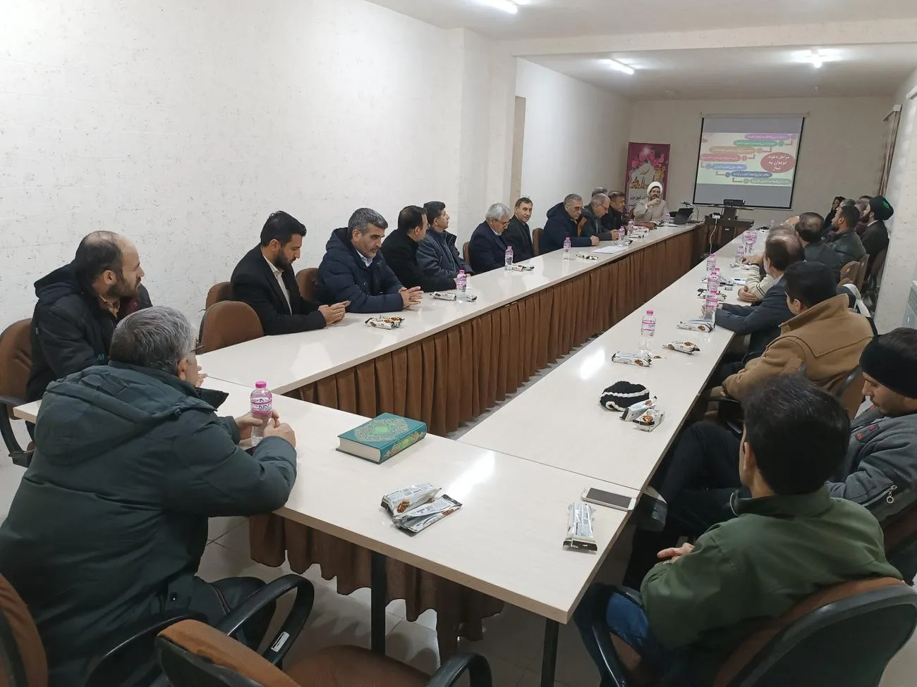 دوره آموزشی نماز دبیران پایه هشتم مدارس پسرانه در اردبیل
