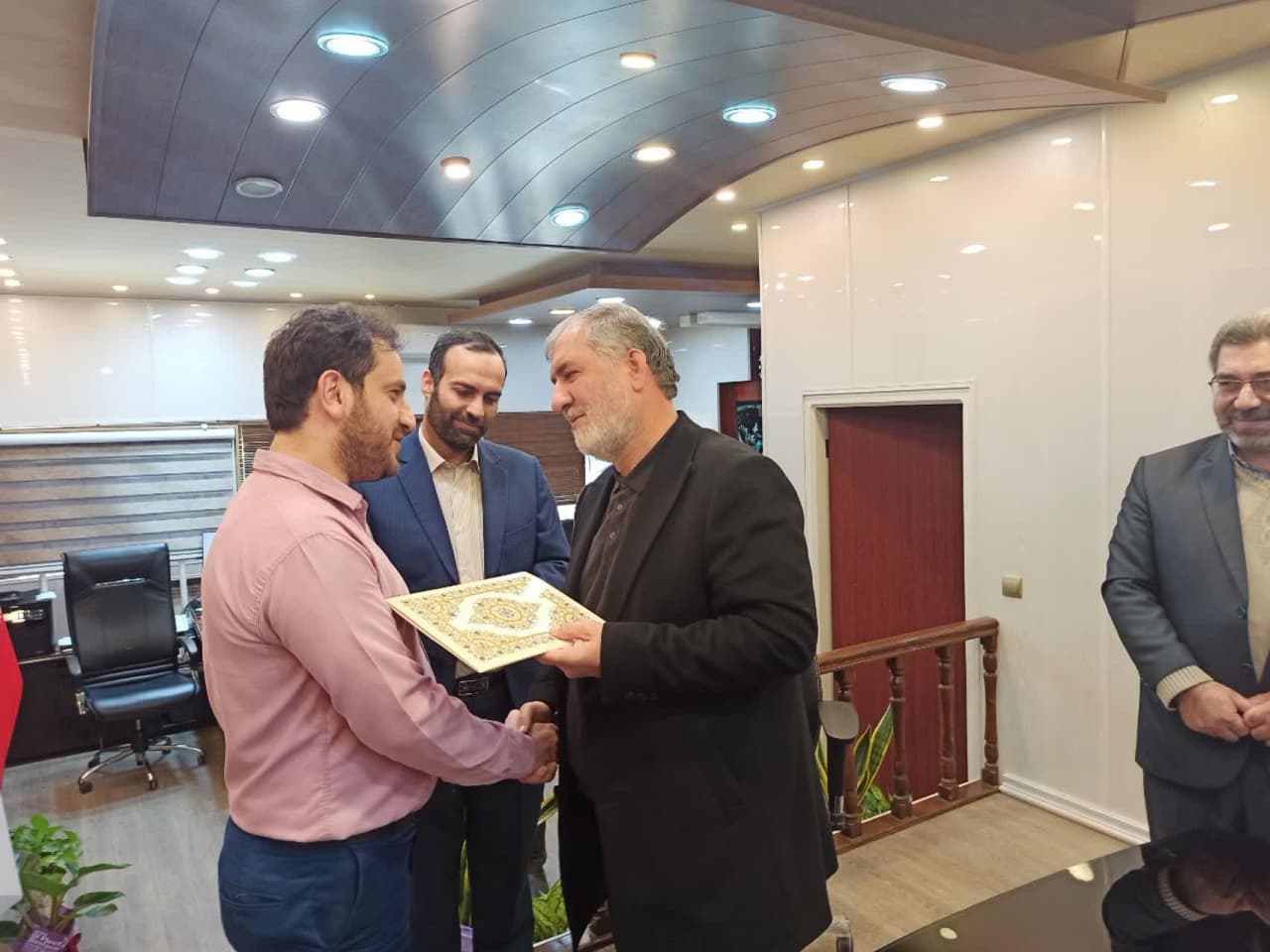 مراسم تجلیل از فعالان نماز جمعیت هلال احمر گلستان