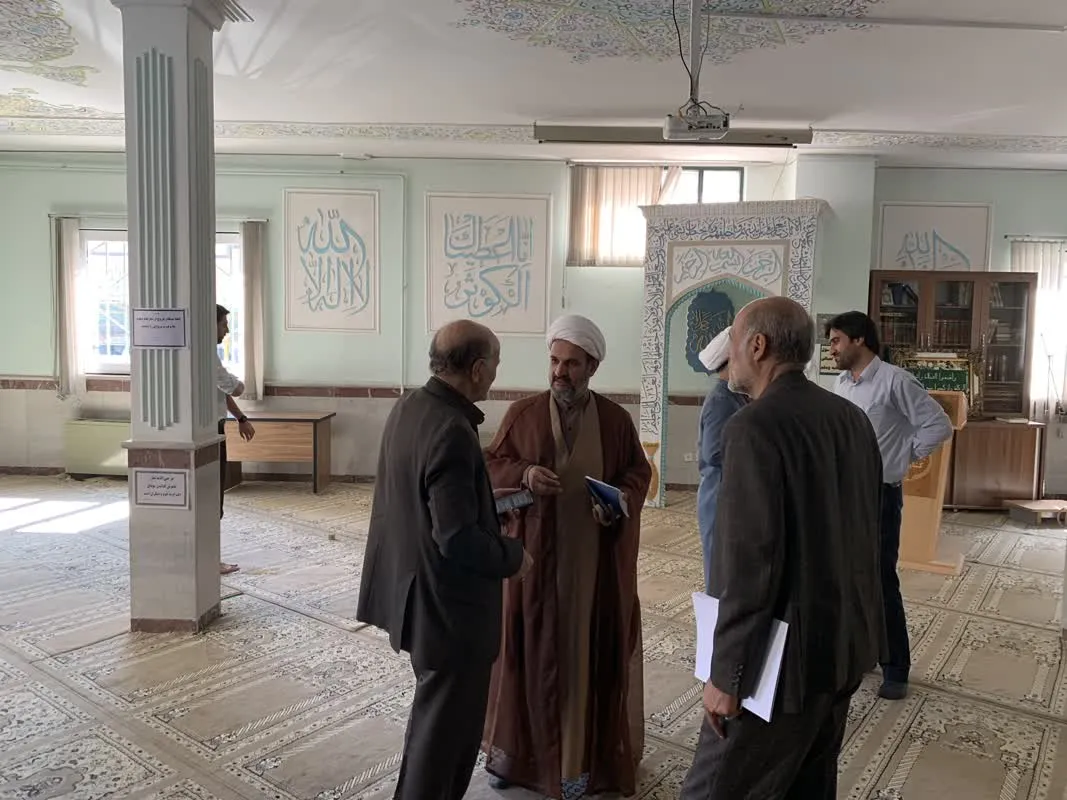 بازدید مدیر ستاد اقامه نماز از نمازخانه های ادارات