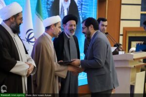اجلاس استانی نماز در همدان برگزار شد