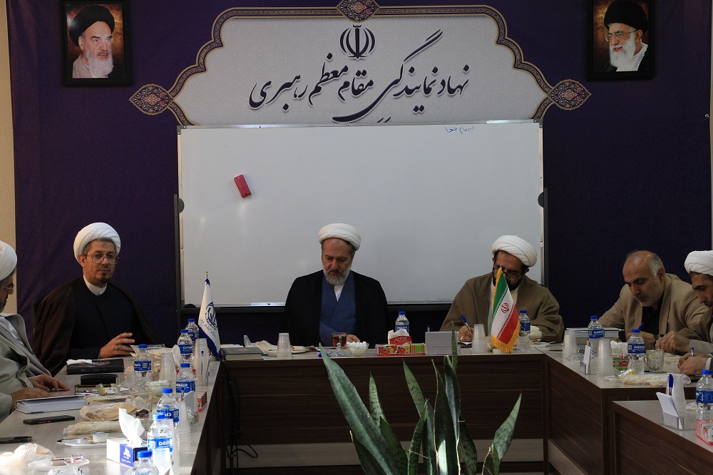 دومین جلسه کمیته کمیسیون های تخصصی اجلاس نماز قم برگزار شد