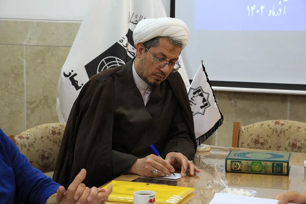 جلسه هیئت اندیشه ورز نماز قم برگزار شد