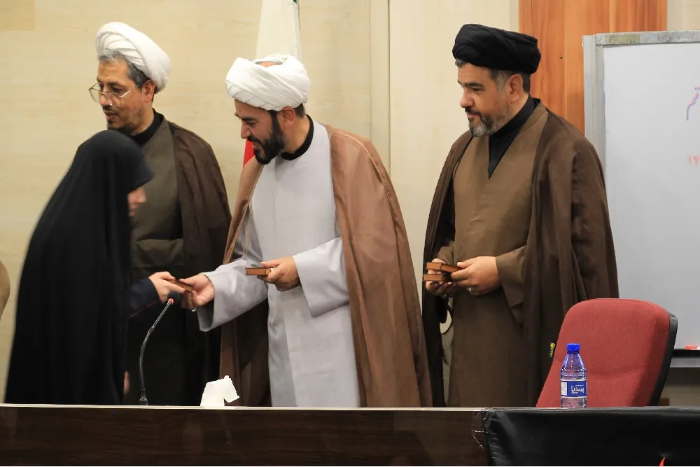 پیش اجلاس دانش آموزی هشتمین اجلاس استانی نماز قم برگزار شد