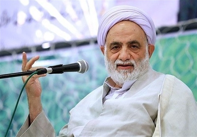 حل مشکلات مربوط به حوزه نماز یکی از اهداف برگزاری اجلاسهای سراسری نماز است