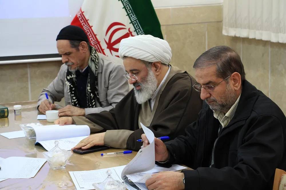 جلسه هیئت اندیشه ورز نماز قم برگزار شد